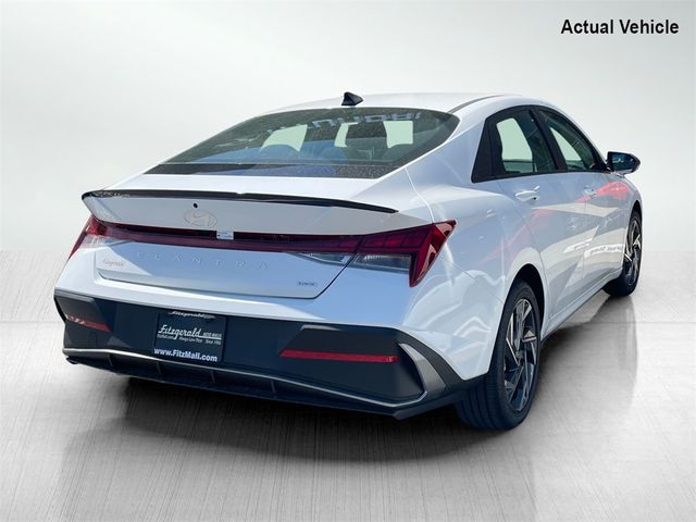 2025 Hyundai Elantra Hybrid SEL Sport