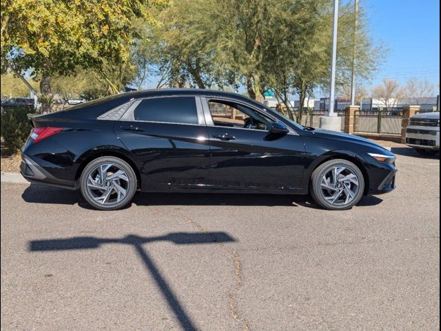 2025 Hyundai Elantra Hybrid SEL Sport