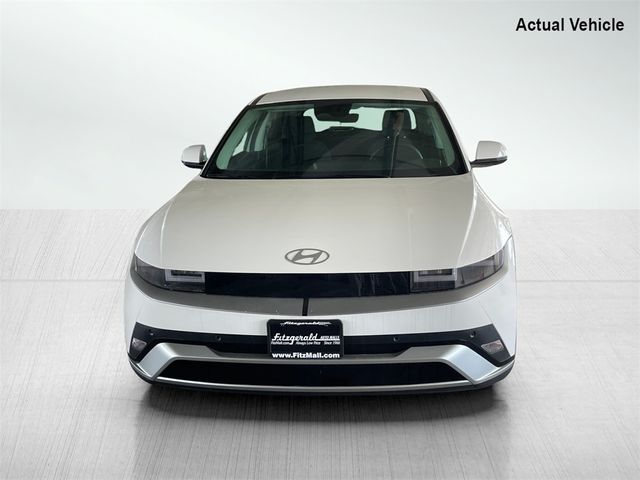 2025 Hyundai IONIQ 5 SE