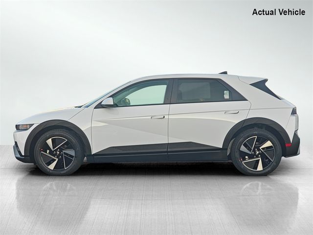 2025 Hyundai IONIQ 5 SE