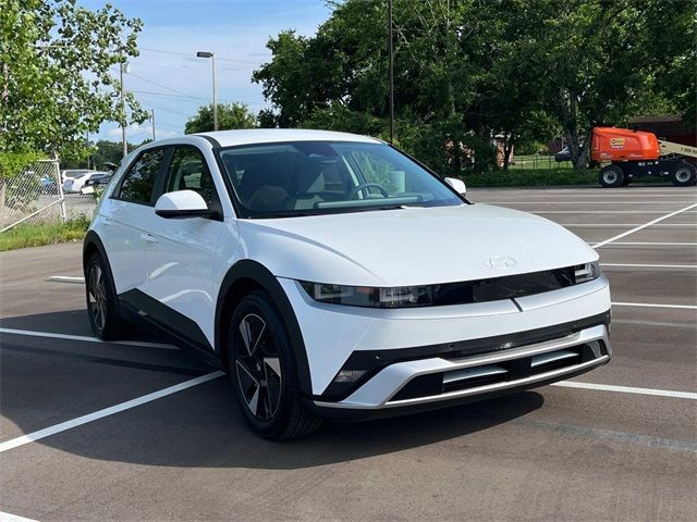 2025 Hyundai IONIQ 5 SE