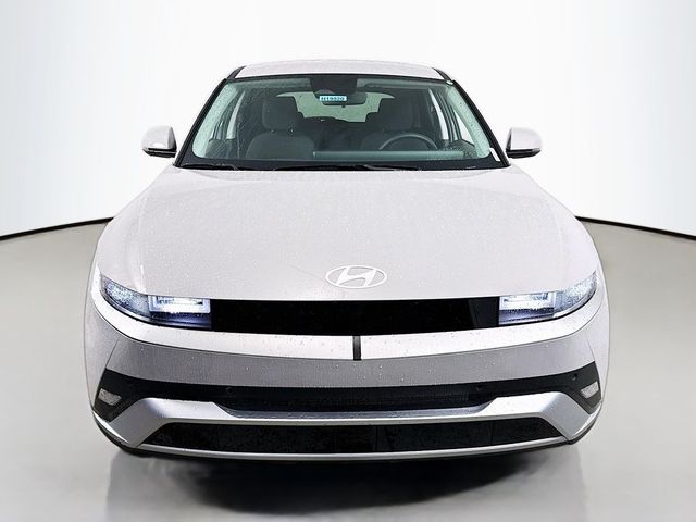 2025 Hyundai IONIQ 5 SE