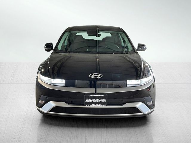2025 Hyundai IONIQ 5 SE