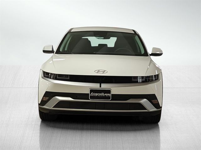 2025 Hyundai IONIQ 5 SE