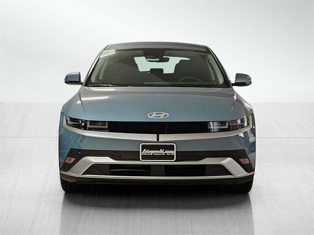 2025 Hyundai IONIQ 5 SE
