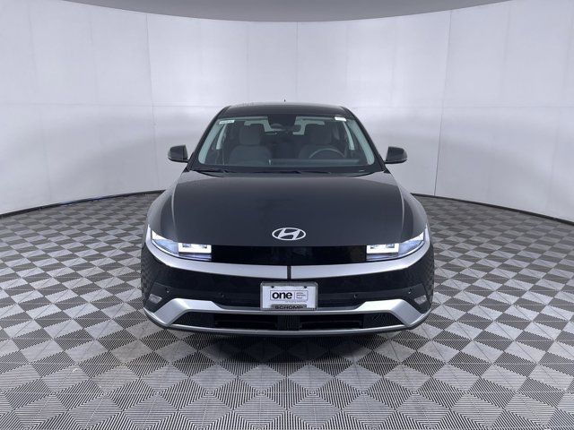 2025 Hyundai IONIQ 5 SE