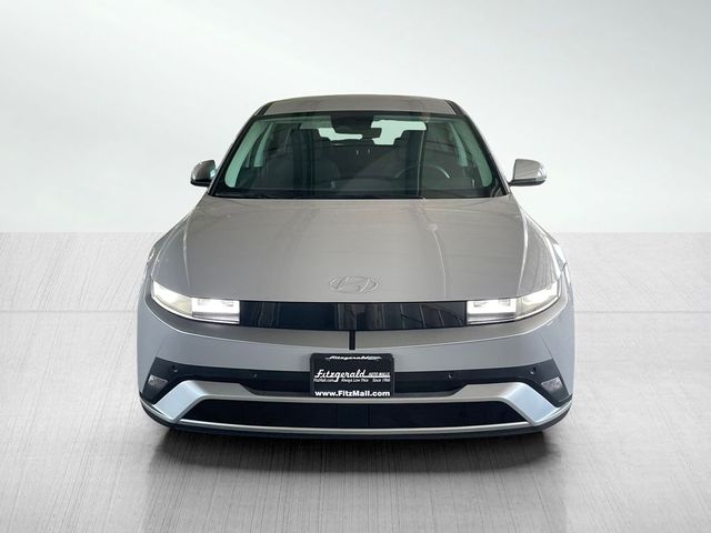 2025 Hyundai IONIQ 5 SE