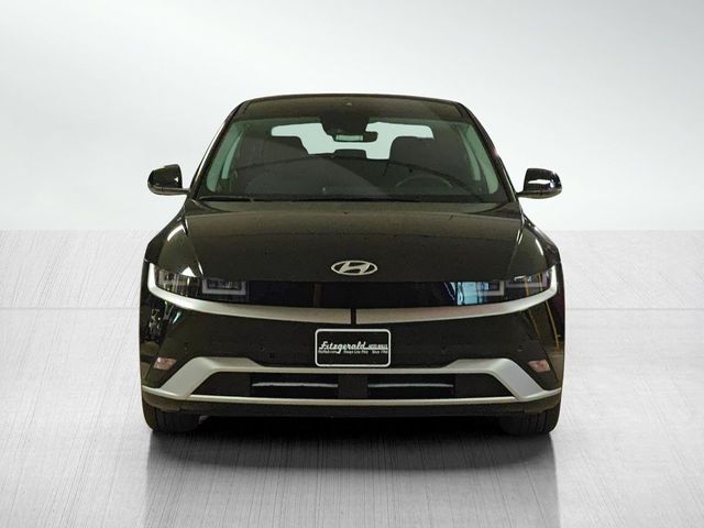 2025 Hyundai IONIQ 5 SE