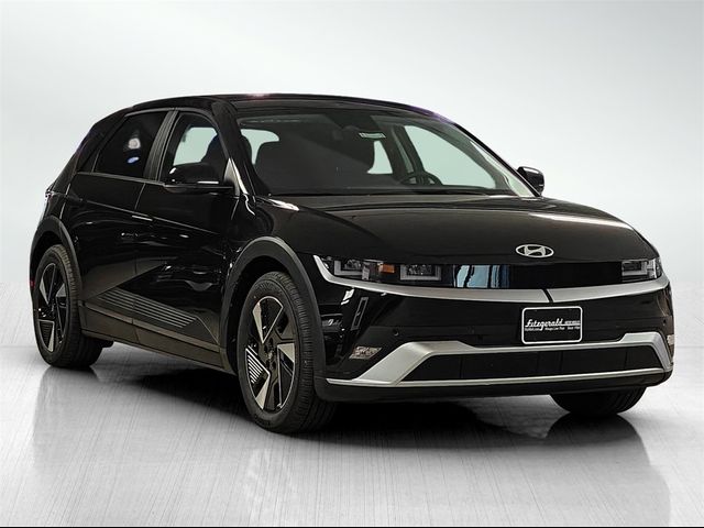 2025 Hyundai IONIQ 5 SE