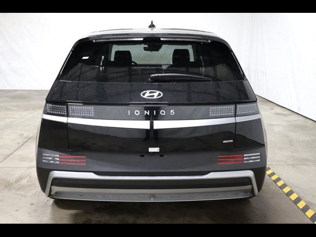 2025 Hyundai IONIQ 5 SE