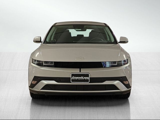 2025 Hyundai IONIQ 5 SE