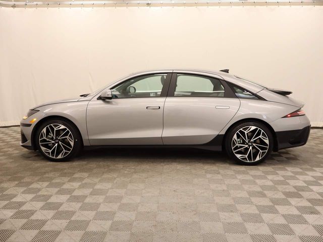 2025 Hyundai IONIQ 6 SEL