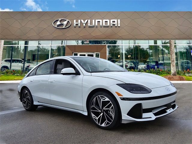 2025 Hyundai IONIQ 6 Limited