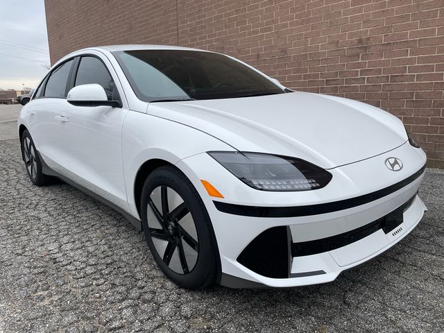2025 Hyundai IONIQ 6 SE