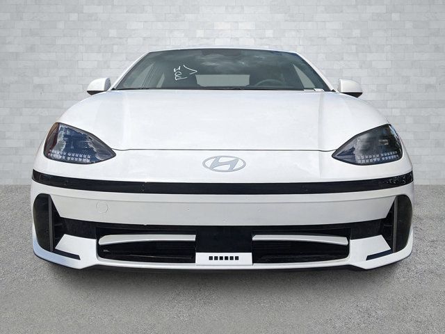 2025 Hyundai IONIQ 6 SE
