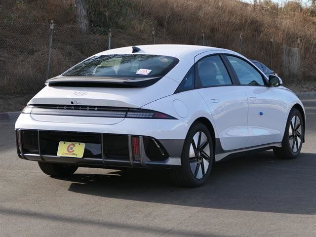 2025 Hyundai IONIQ 6 SE