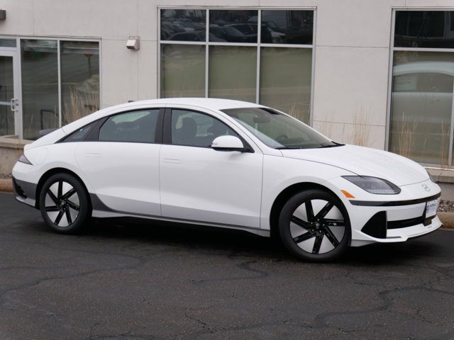 2025 Hyundai IONIQ 6 SE