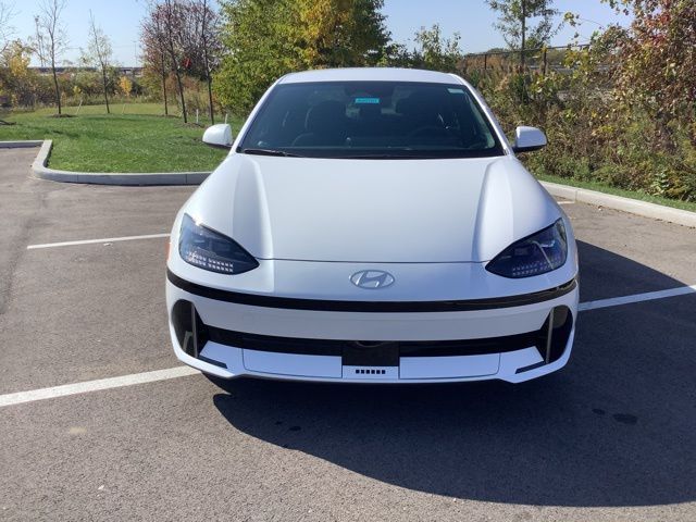 2025 Hyundai IONIQ 6 SE