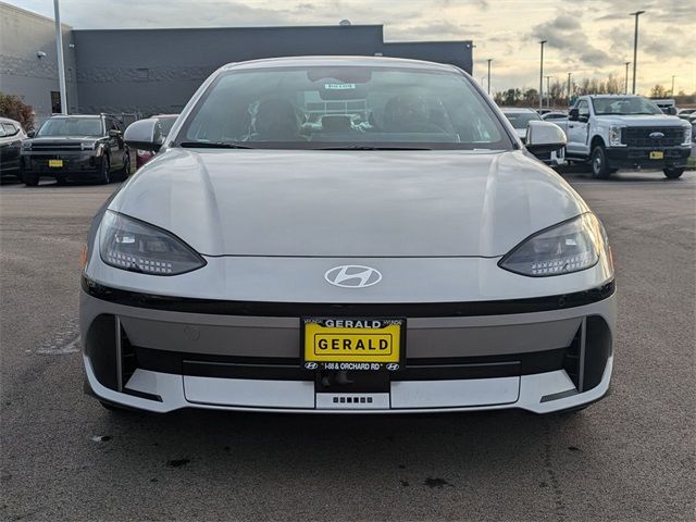 2025 Hyundai IONIQ 6 SE