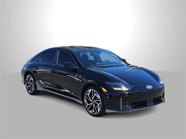 2025 Hyundai IONIQ 6 SEL