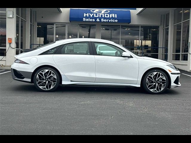 2025 Hyundai IONIQ 6 SEL