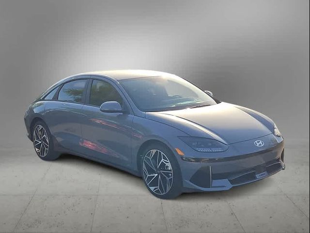 2025 Hyundai IONIQ 6 SEL