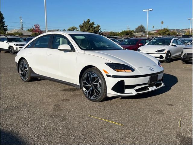 2025 Hyundai IONIQ 6 SEL