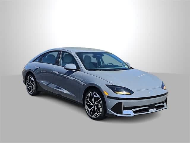 2025 Hyundai IONIQ 6 SEL