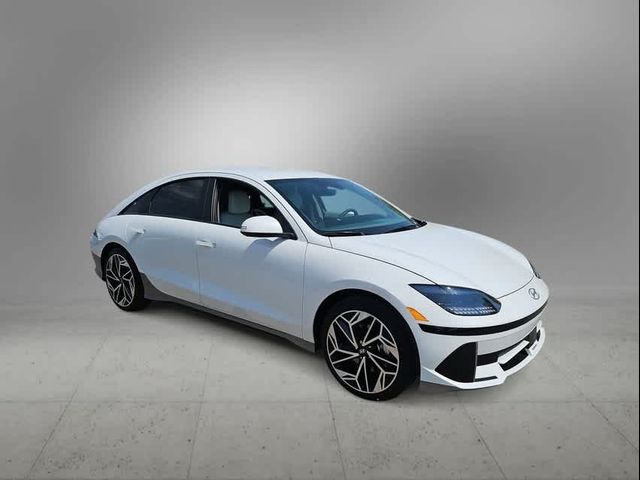 2025 Hyundai IONIQ 6 SEL