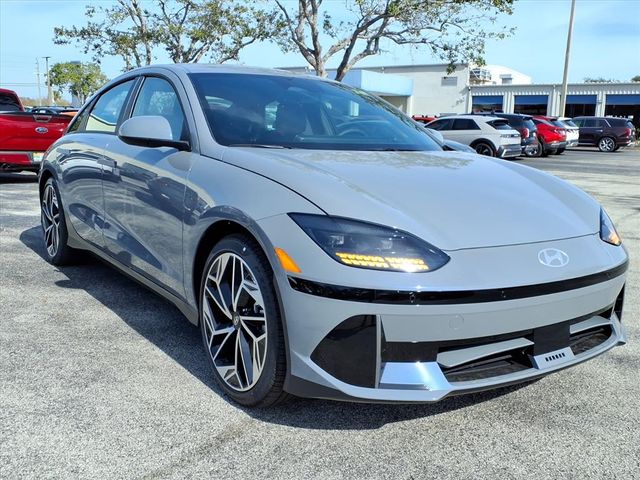 2025 Hyundai IONIQ 6 SEL