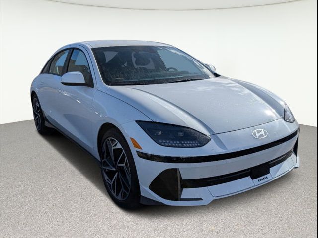 2025 Hyundai IONIQ 6 SEL