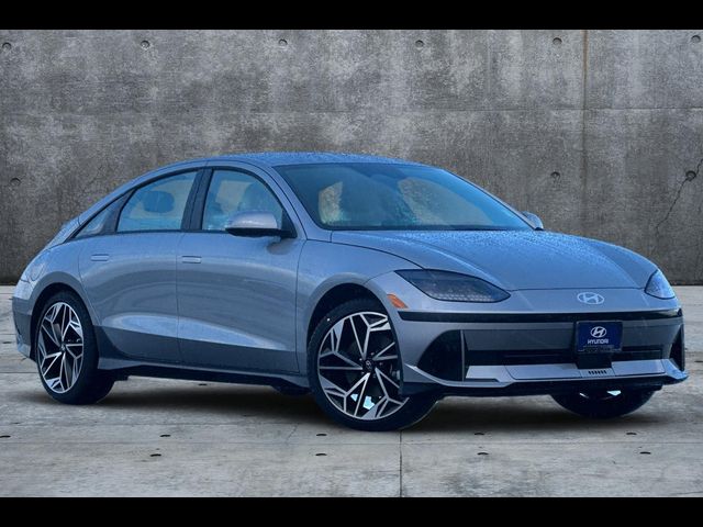 2025 Hyundai IONIQ 6 SEL