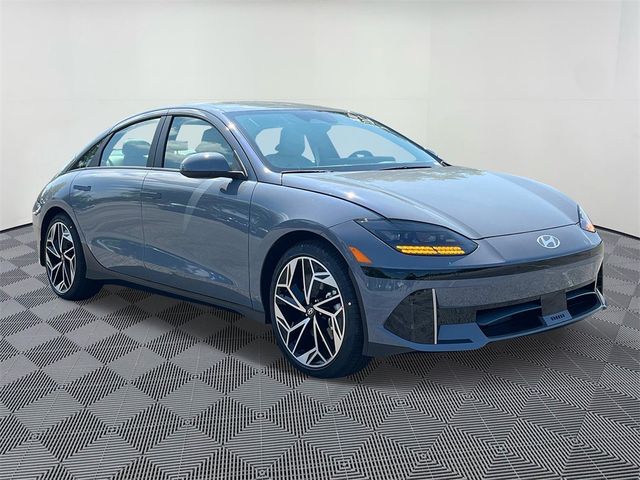 2025 Hyundai IONIQ 6 SEL