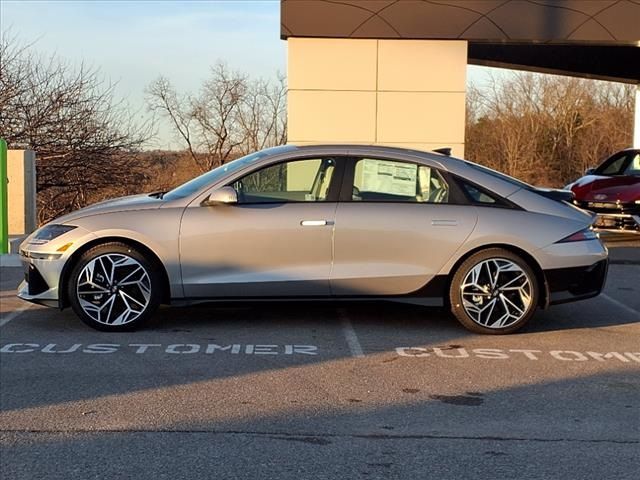 2025 Hyundai IONIQ 6 SEL