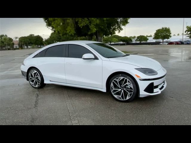 2025 Hyundai IONIQ 6 SEL