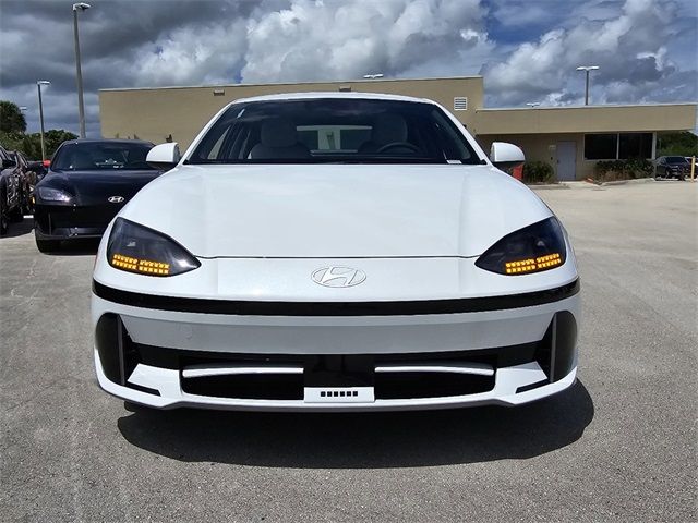 2025 Hyundai IONIQ 6 SEL