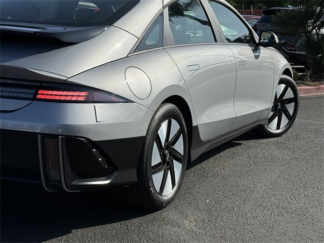 2025 Hyundai IONIQ 6 SE Standard Range