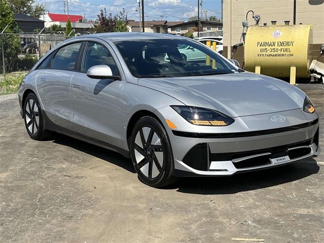 2025 Hyundai IONIQ 6 SE Standard Range