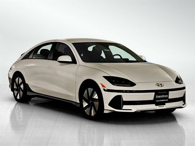 2025 Hyundai IONIQ 6 SE Standard Range