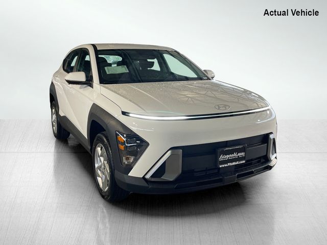 2025 Hyundai Kona SE