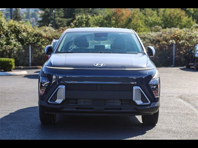 2025 Hyundai Kona SE