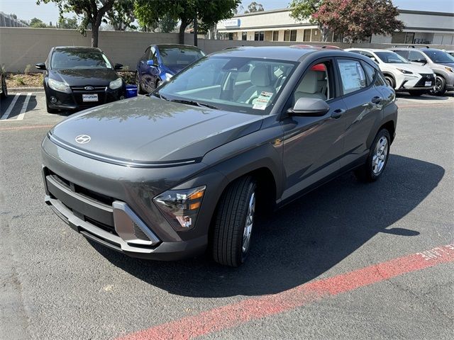 2025 Hyundai Kona SE