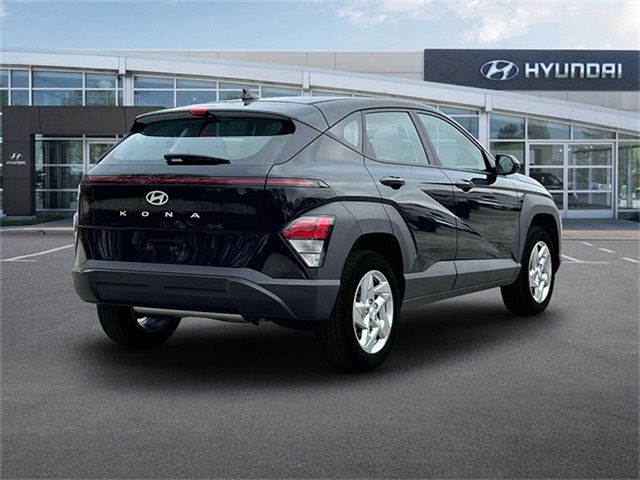 2025 Hyundai Kona SE