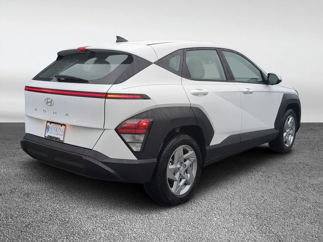 2025 Hyundai Kona SE