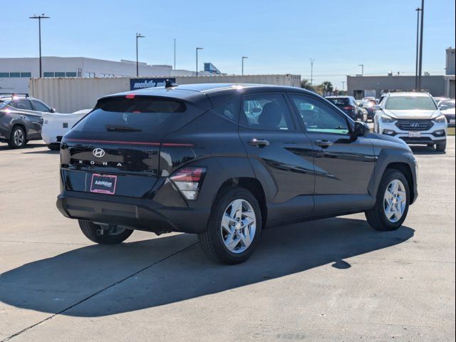 2025 Hyundai Kona SE