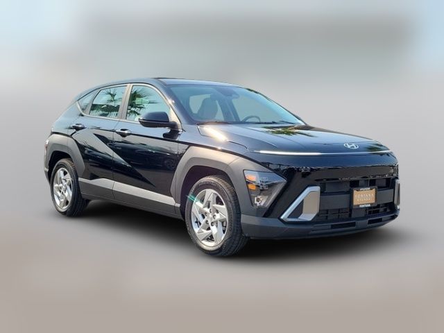 2025 Hyundai Kona SE