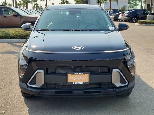 2025 Hyundai Kona SE