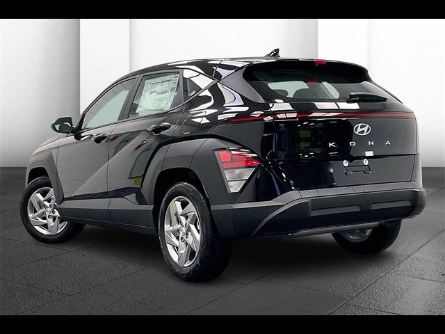 2025 Hyundai Kona SE