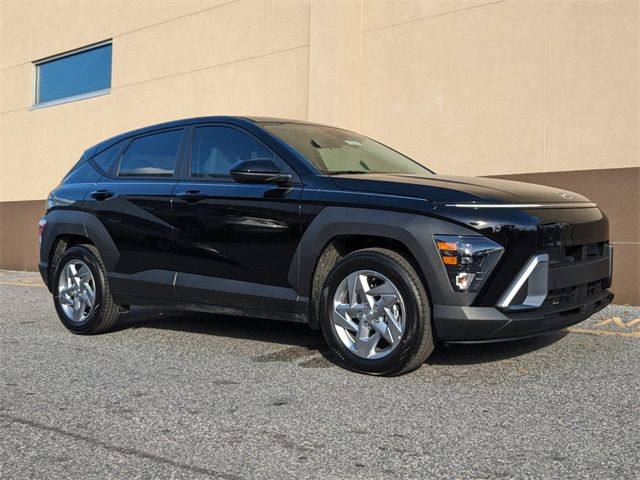 2025 Hyundai Kona SE