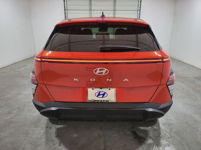 2025 Hyundai Kona SE